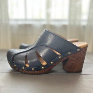 Kork-Ease Neneh Blue Leather Clogs Wood-Look Heel